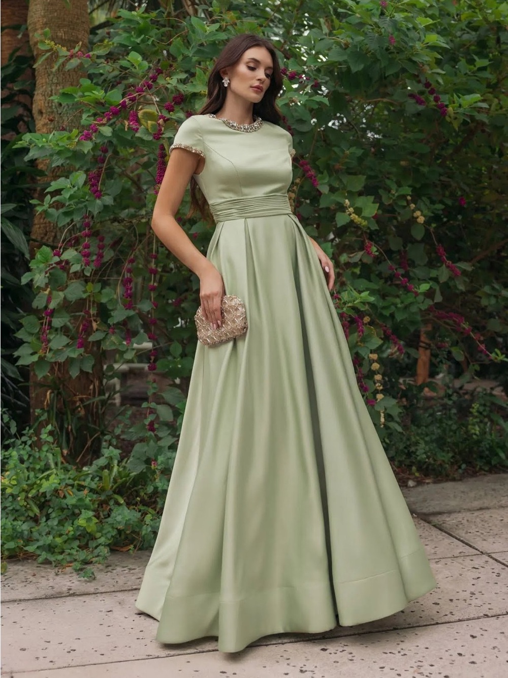 Mac Duggal 56402 Green Embellished Satin Cap Sleeve Ball Gown Size 14 NWT